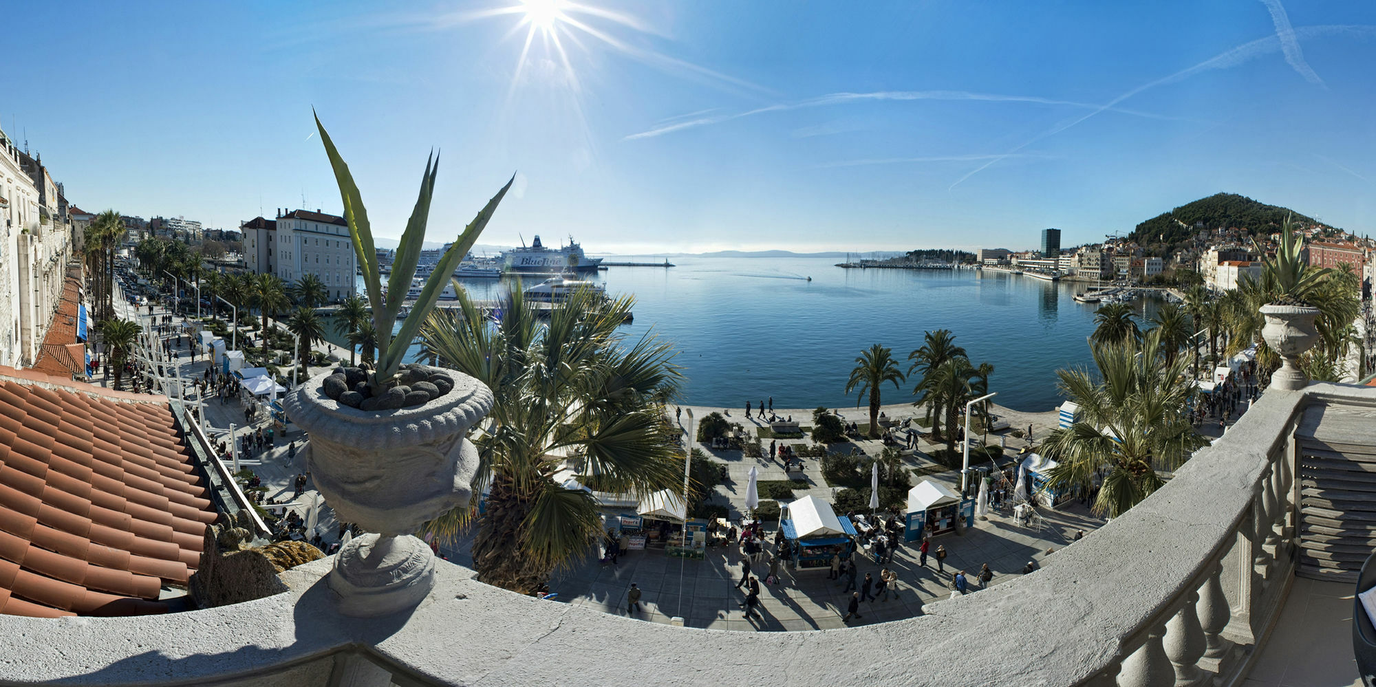 Riva Luxury Apartment